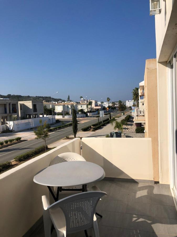 Sunny Holiday By Konnos Paralimni Luaran gambar